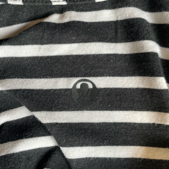 Lululemon Vita racer back tank - Picture 4 of 12